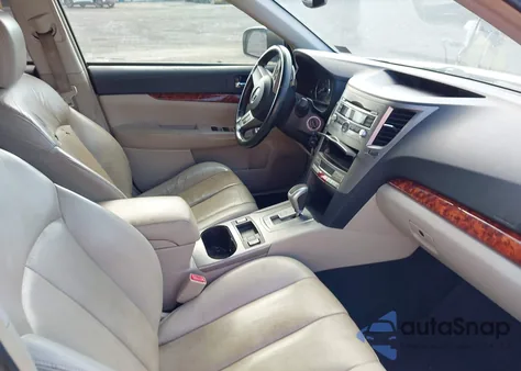 2011 Subaru Outback 2.5I Limited from USA, damaged, VIN 4S4BRBKC7B3364365